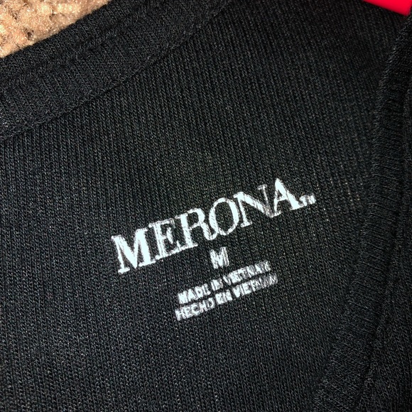 Flowy Ribbed Tank Top - Picture 2 of 2